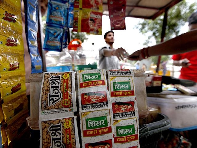 Punjab extends ban on gutkha, pan masala, flavoured chewing tobacco for a  year