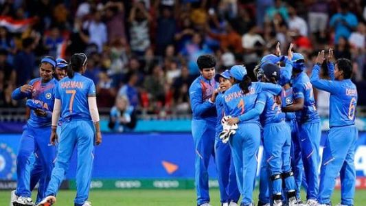 Carrying a billion dreams, India to script history in WC final