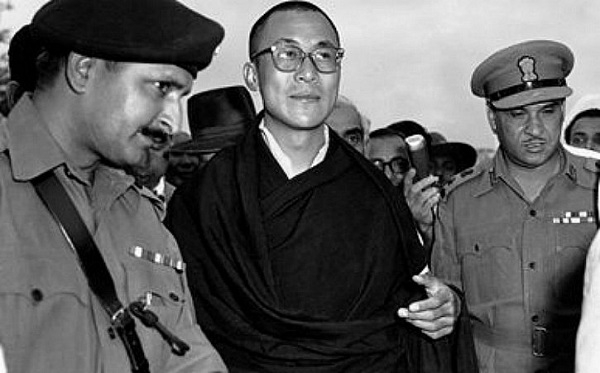 Dalai Lama 1959_1 &n