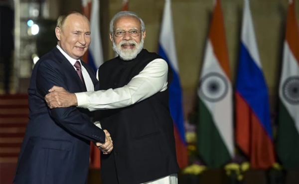 modi putin_1  H