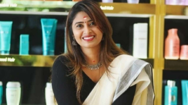 Aisha _1&nbsp;&nbsp;H x W