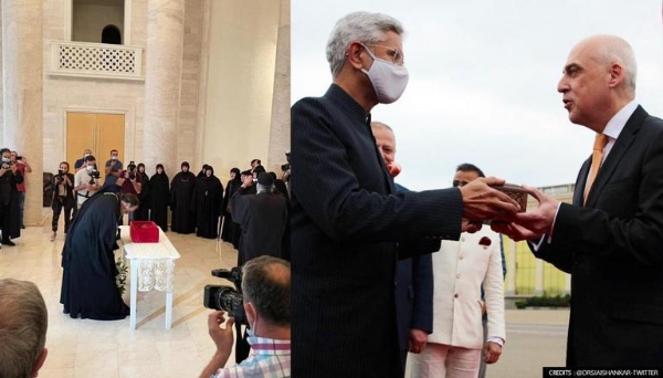 India _1&nbsp;&nbsp;H x W