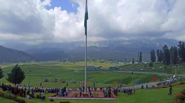 army hoists tallest trico