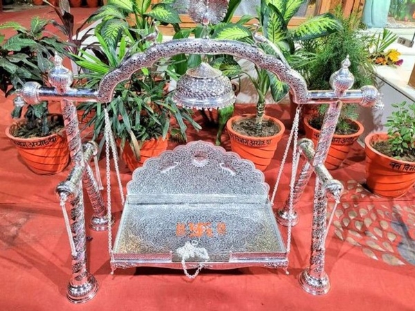 silver swing Ayodhya _1&n