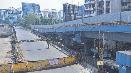 The closure of the Gokhale Bridge connecting Eastern and Western Andheri