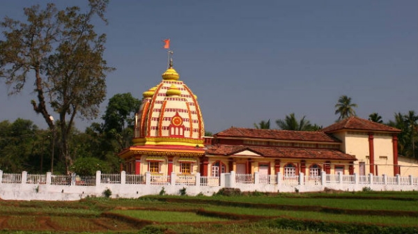 Here are 14 divine Hindu temples that one must visit in Goa