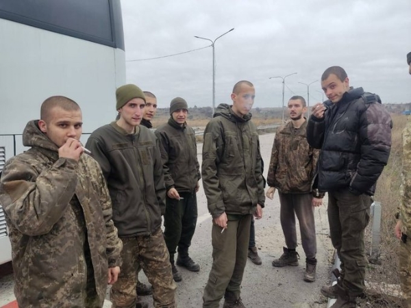 Russia Ukraine Prisoners
