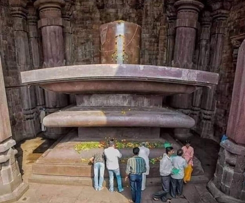 Bhojeshwar temple