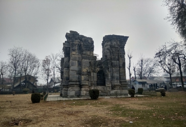 Ancient Shiva temples of Kashmir that surrendered to negligence