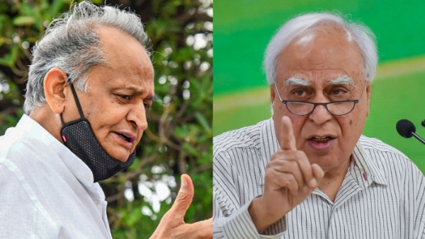 Gehlot Vs Sibal