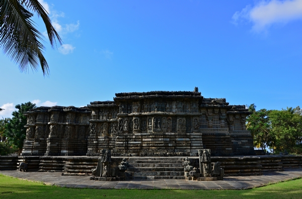 Kedareshwara Temple