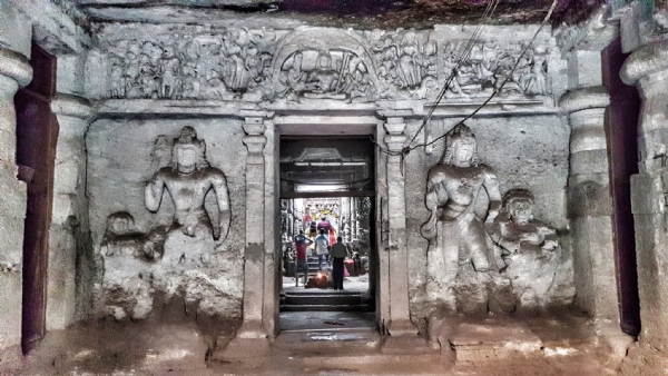 Jogeshwari Caves 