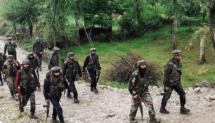 Hizbul terrorist killed on Amarnath Yatra route
