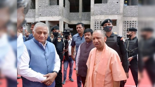 CM Yogi Noida