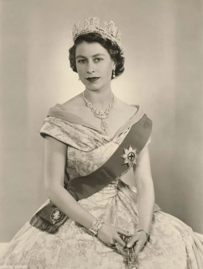 From Kohinoor to Delhi Durbar Tiara Royal Jewellery looted by Queen Elizabeth II