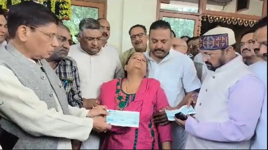 UP minister makes Army officer's weeping mother pose