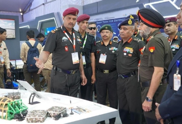 Army Chief at Aero India
