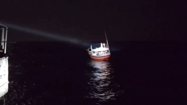 ICG apprehends Iranian boat carrying drugs