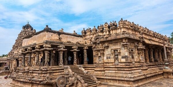 Airavatesvara Temple, a 1000-year-old Chola marvel!