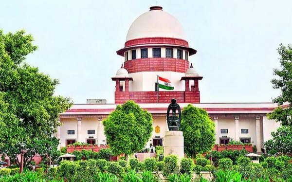 Supreme Court refuses to stay CBI probe