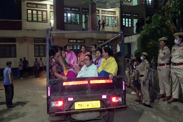 518 stranded people evacuated from Manipur