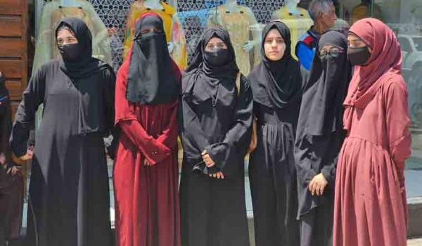 Abaya banned in France schools