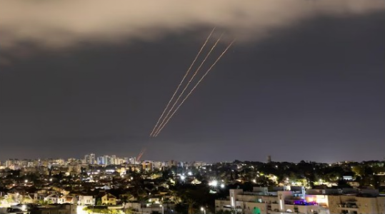 Israel attacks Iran: Tehran shoots down several drones, US knew about the strike | 10 points