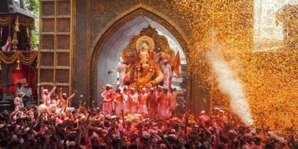 ganesh unites people