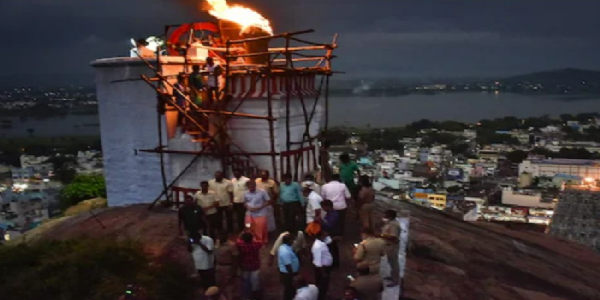 Thiruparankundram Deepam Row: How DMK Defied Court Orders and Hurt Hindu Sentiment