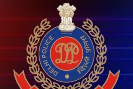Fact Check Debunks Fake Claim of Delhi Police Firing on Protesters