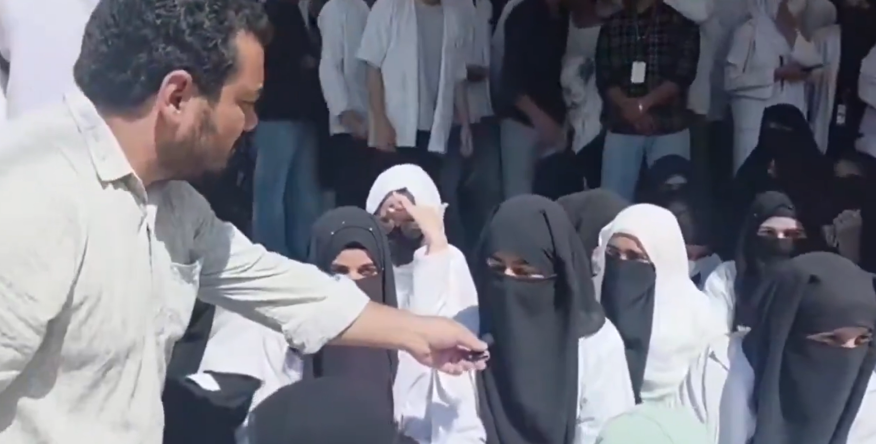 Jammu Burqa protest