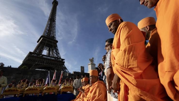 BAPS-Eiffel Tower