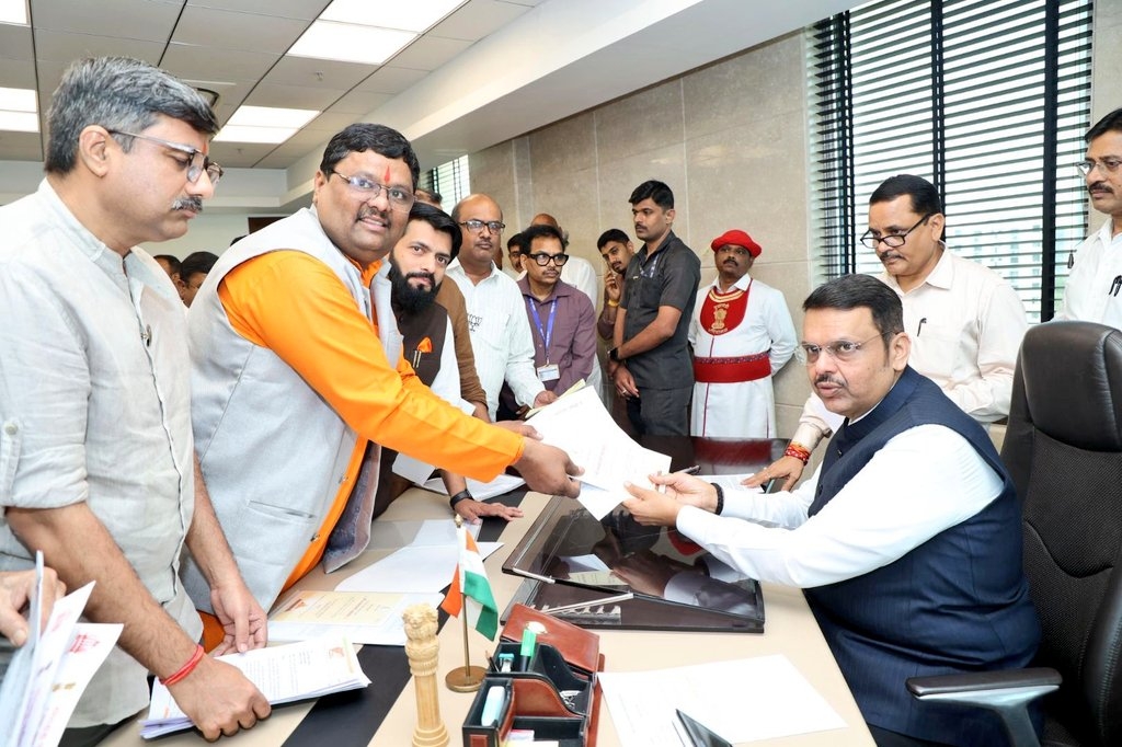 Maharashtra temple law opposed