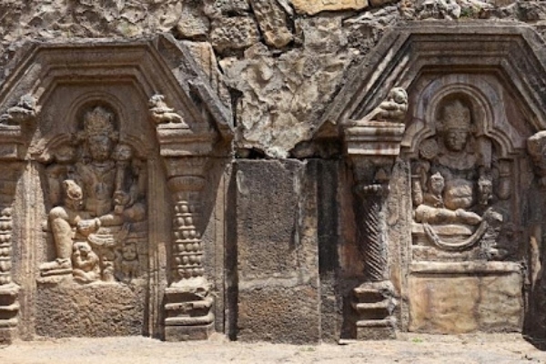 HINDU DEITIES, MARTAND SUN TEMPLE, KASHMIR. HINDU DEITIES, MARTAND SUN TEMPLE, KASHMIR.
