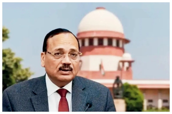 “Judiciary and Criticism