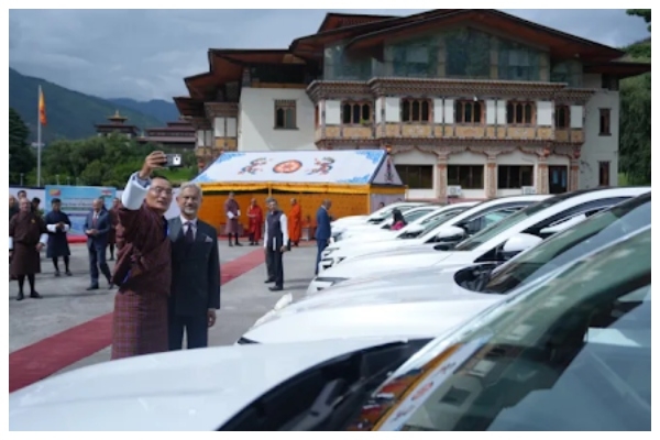 Jaishankar Meets Bhutan PM,