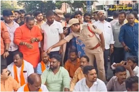 Three Detained After Packet Containing Bones, Food Waste Found Near Ganapati Annadanam Area In Hyderabad